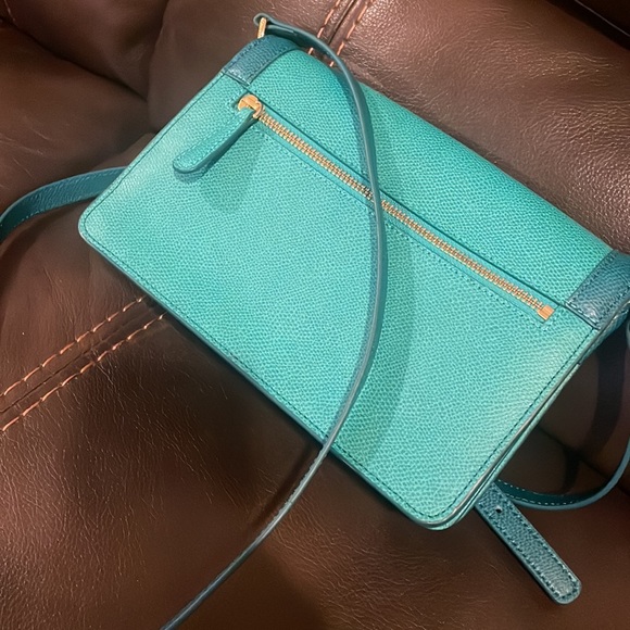 Vera Bradley blue Tess Crossbody - Picture 4 of 4